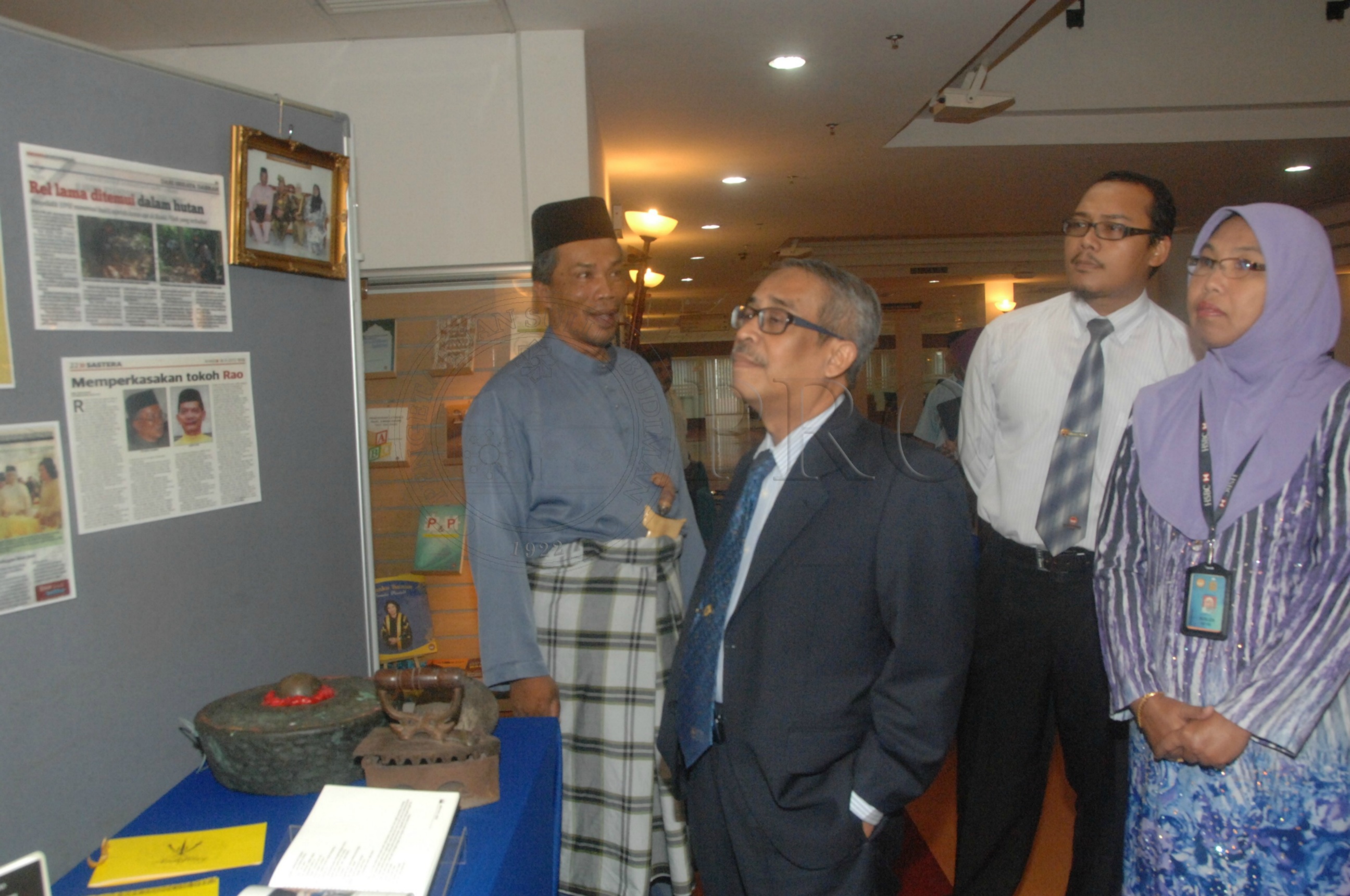 PRO 14 33 WACANA FBA 0023